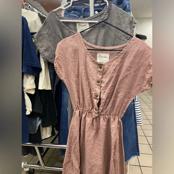 Conscious Clothing BUNDLE (2) Riva Snap Dress | Small - Picture 3 of 8